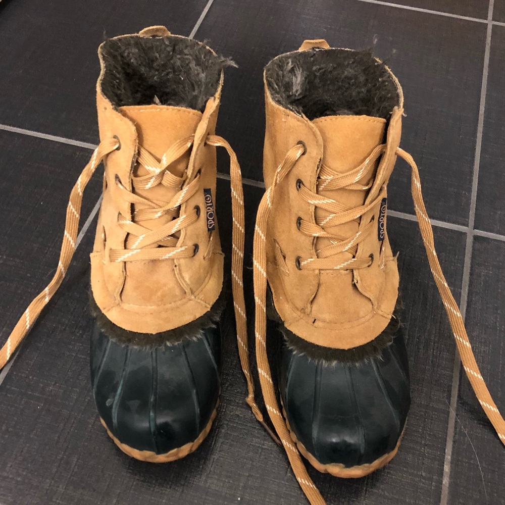 Sporto duck boots